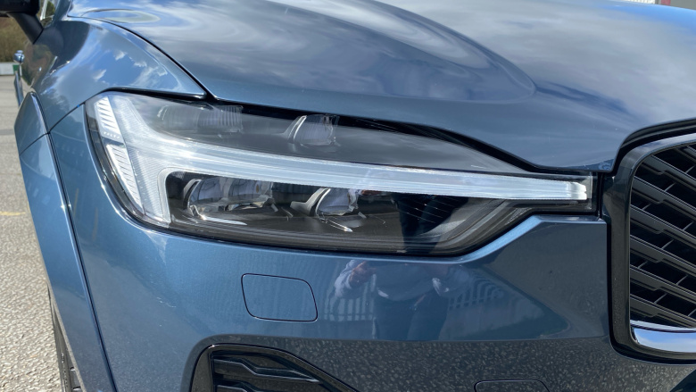 Volvo XC60 2.0 B5P Ultra Dark 5dr AWD Geartronic Petrol Estate